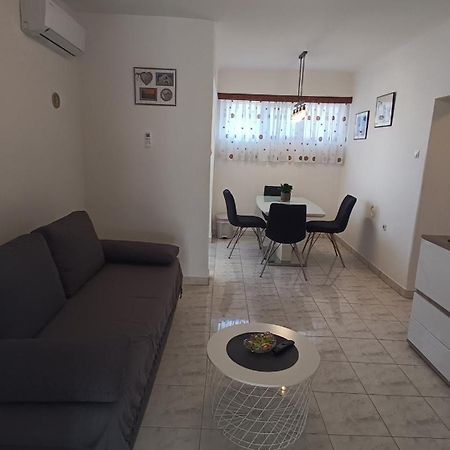 Apartment Fontana Felicita Задар Екстериор снимка